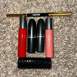 LIPSTICK BUNDLE ( can sell separately if asked I’ll make another listing )